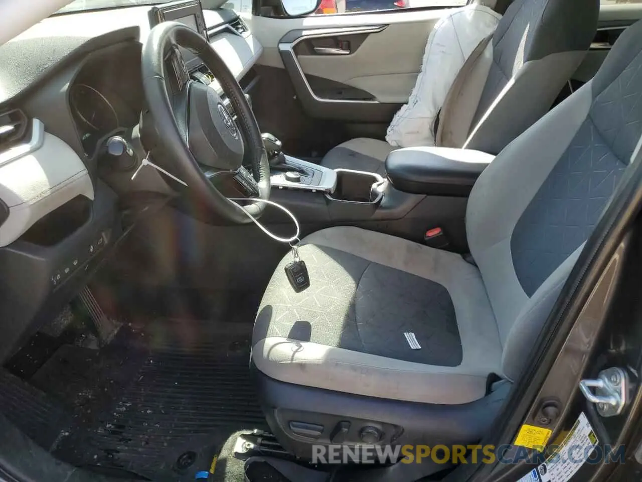 7 Photograph of a damaged car 4T3RWRFV8NU077988 TOYOTA RAV4 2022