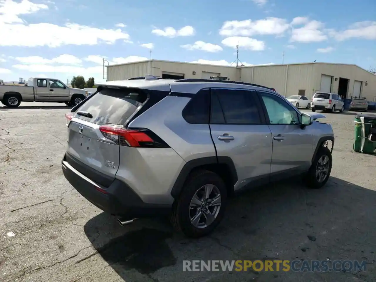 4 Photograph of a damaged car 4T3RWRFV9NU059886 TOYOTA RAV4 2022