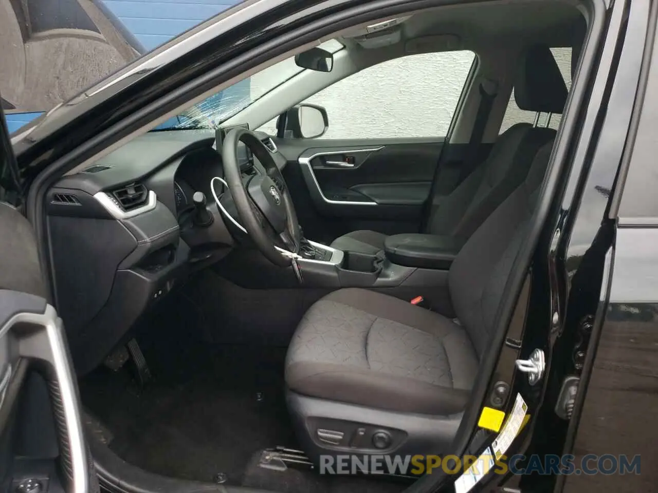 7 Photograph of a damaged car 4T3RWRFV9NU071746 TOYOTA RAV4 2022