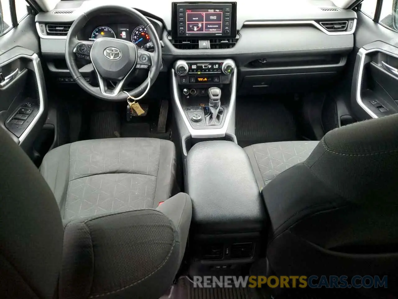 8 Photograph of a damaged car 4T3RWRFVXNU058570 TOYOTA RAV4 2022