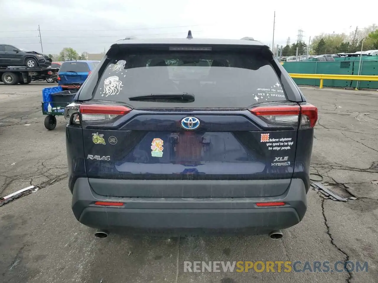 6 Photograph of a damaged car 4T3RWRFVXNU059928 TOYOTA RAV4 2022