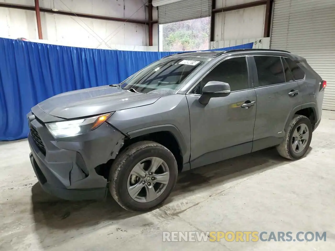 1 Photograph of a damaged car 4T3RWRFVXNU060397 TOYOTA RAV4 2022