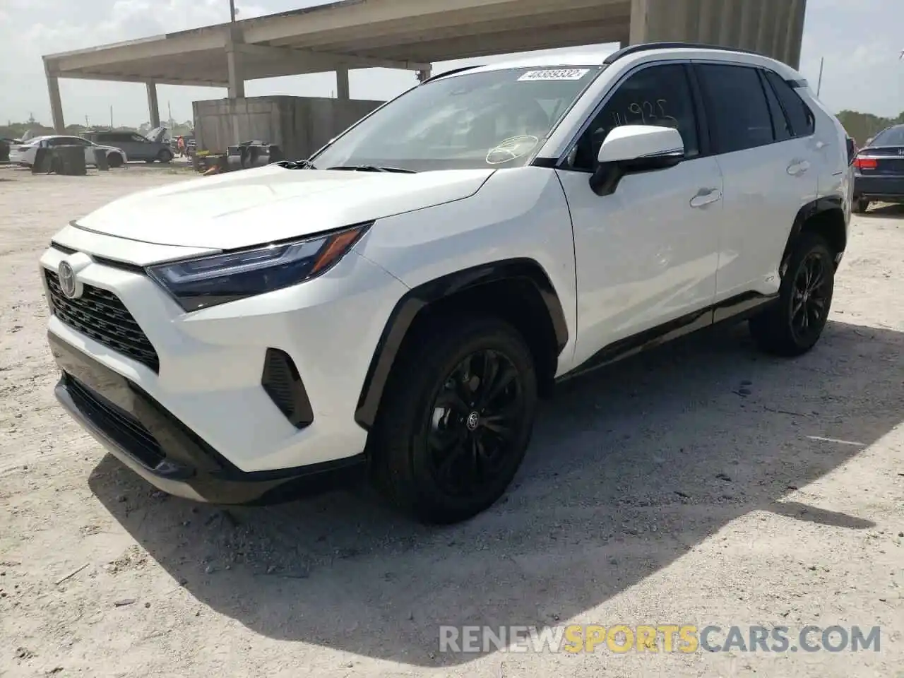 2 Photograph of a damaged car 4T3T6RFV1NU065140 TOYOTA RAV4 2022