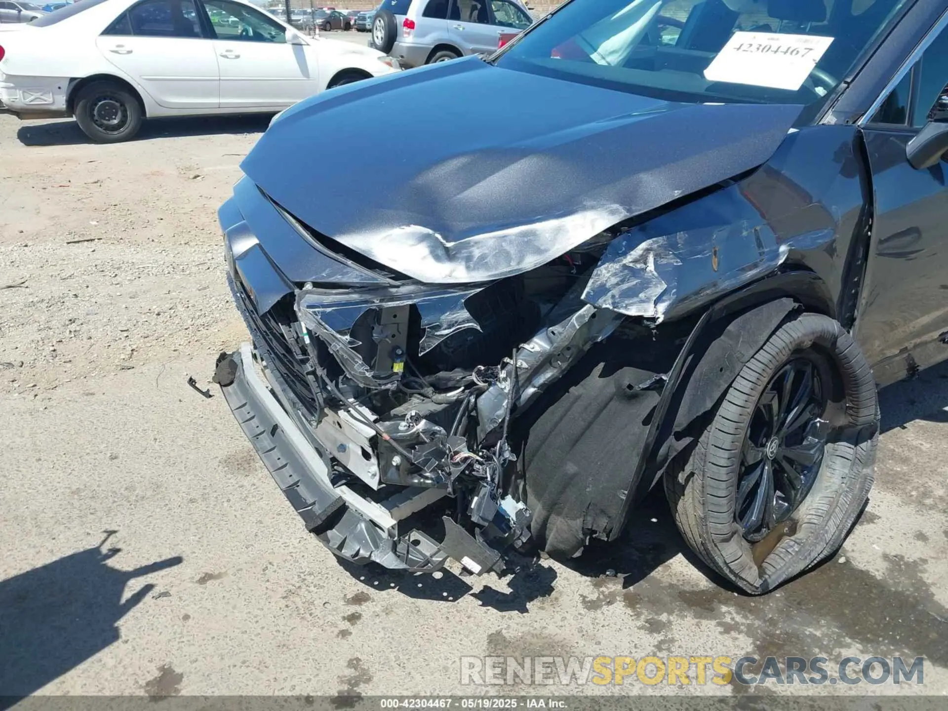 6 Photograph of a damaged car 4T3T6RFV1NU068121 TOYOTA RAV4 2022