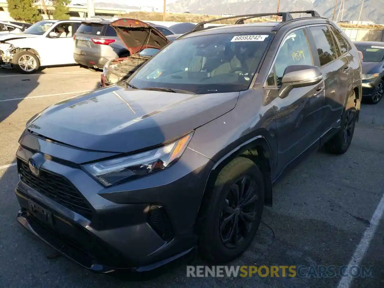 1 Photograph of a damaged car 4T3T6RFV2NU070380 TOYOTA RAV4 2022