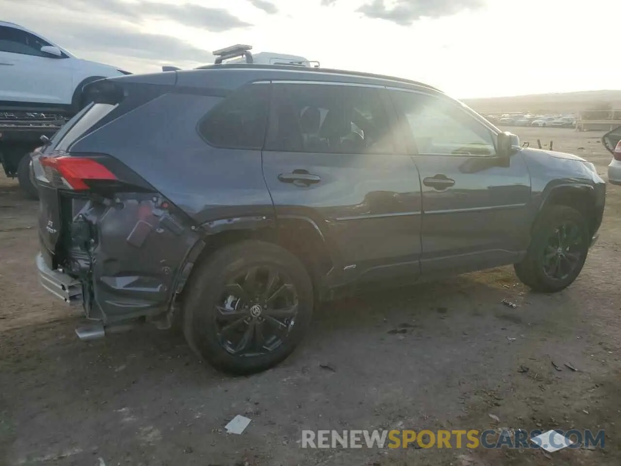 3 Photograph of a damaged car 4T3T6RFV3NU081307 TOYOTA RAV4 2022
