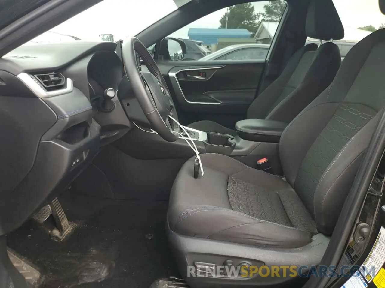 7 Photograph of a damaged car 4T3T6RFV3NU089312 TOYOTA RAV4 2022