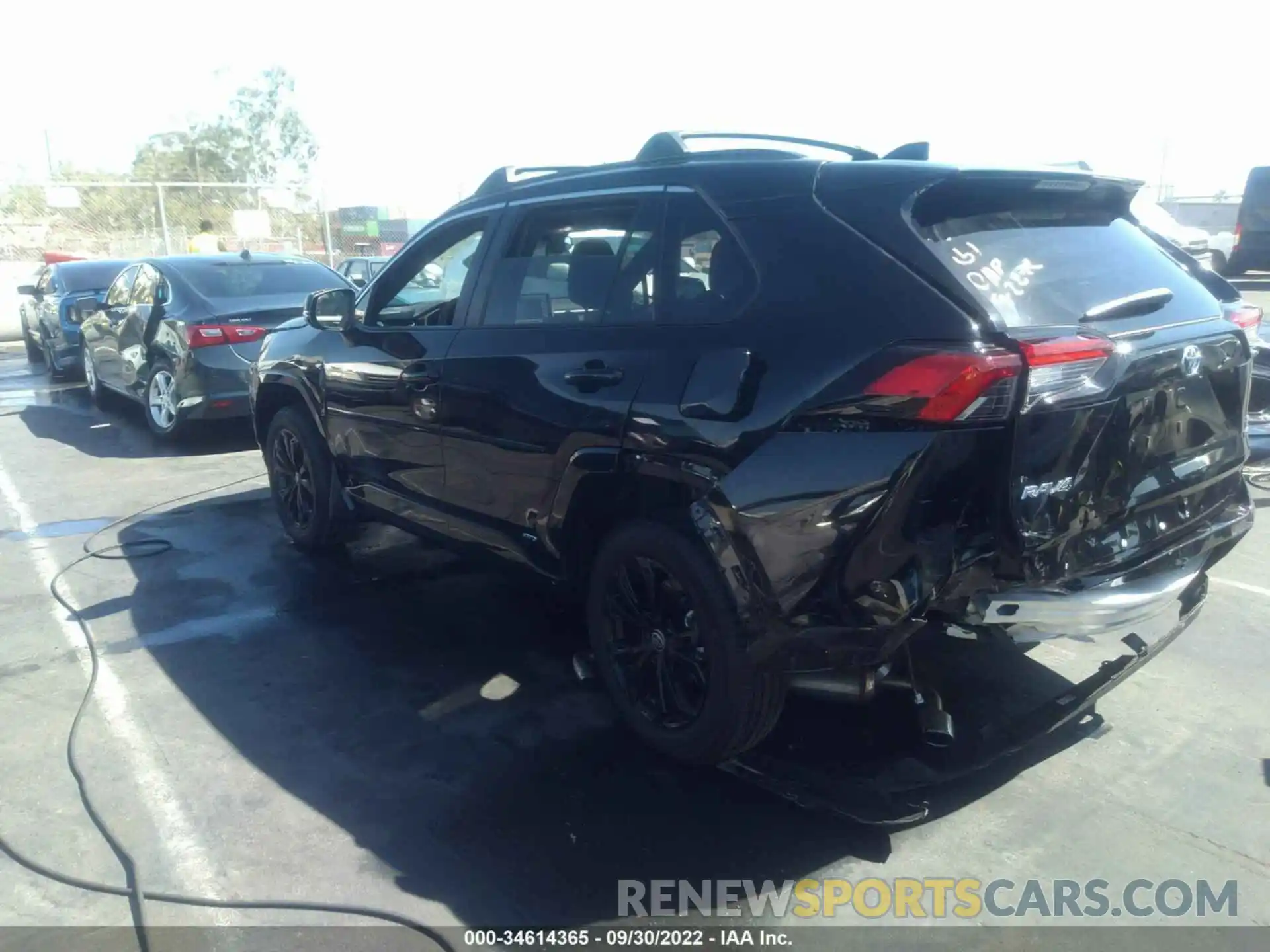 3 Photograph of a damaged car 4T3T6RFV3NU093389 TOYOTA RAV4 2022