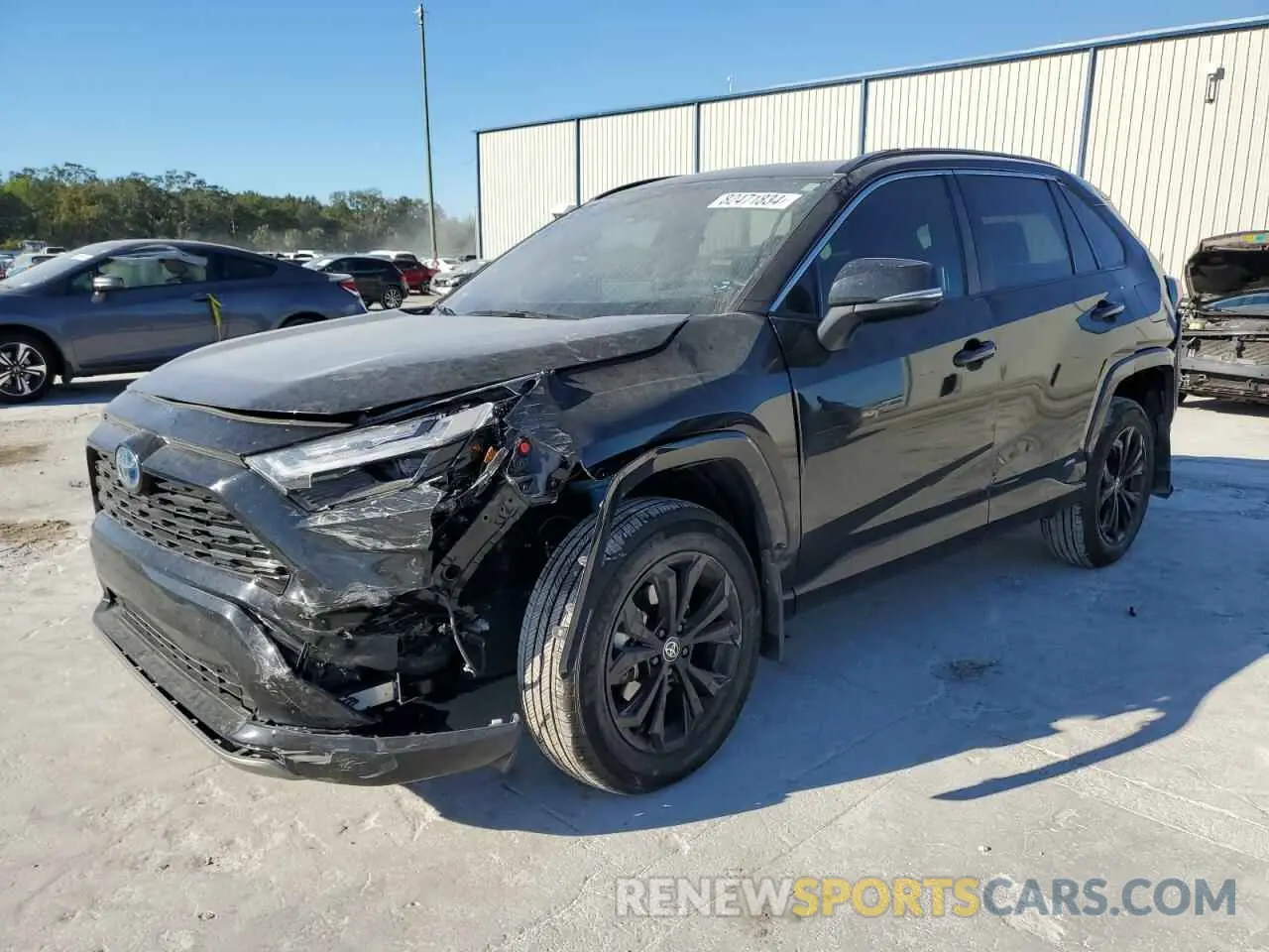 1 Photograph of a damaged car 4T3T6RFV4NU095233 TOYOTA RAV4 2022