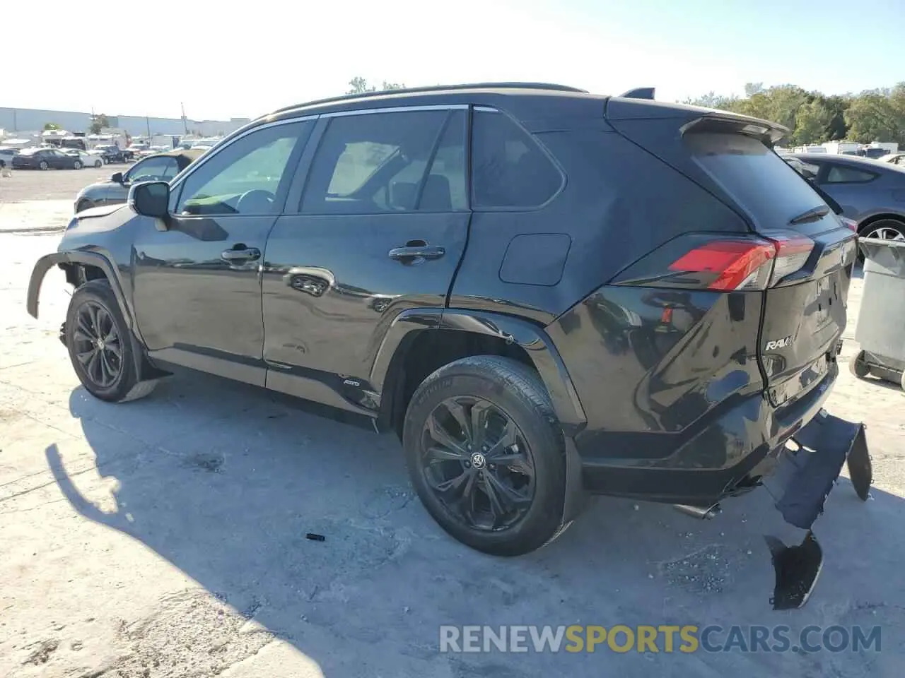 2 Photograph of a damaged car 4T3T6RFV4NU095233 TOYOTA RAV4 2022
