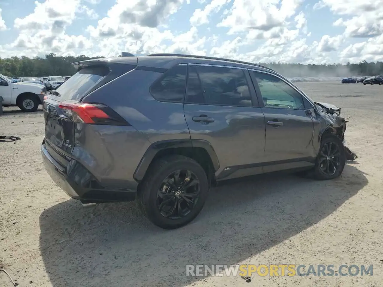 3 Photograph of a damaged car 4T3T6RFV6NU096108 TOYOTA RAV4 2022
