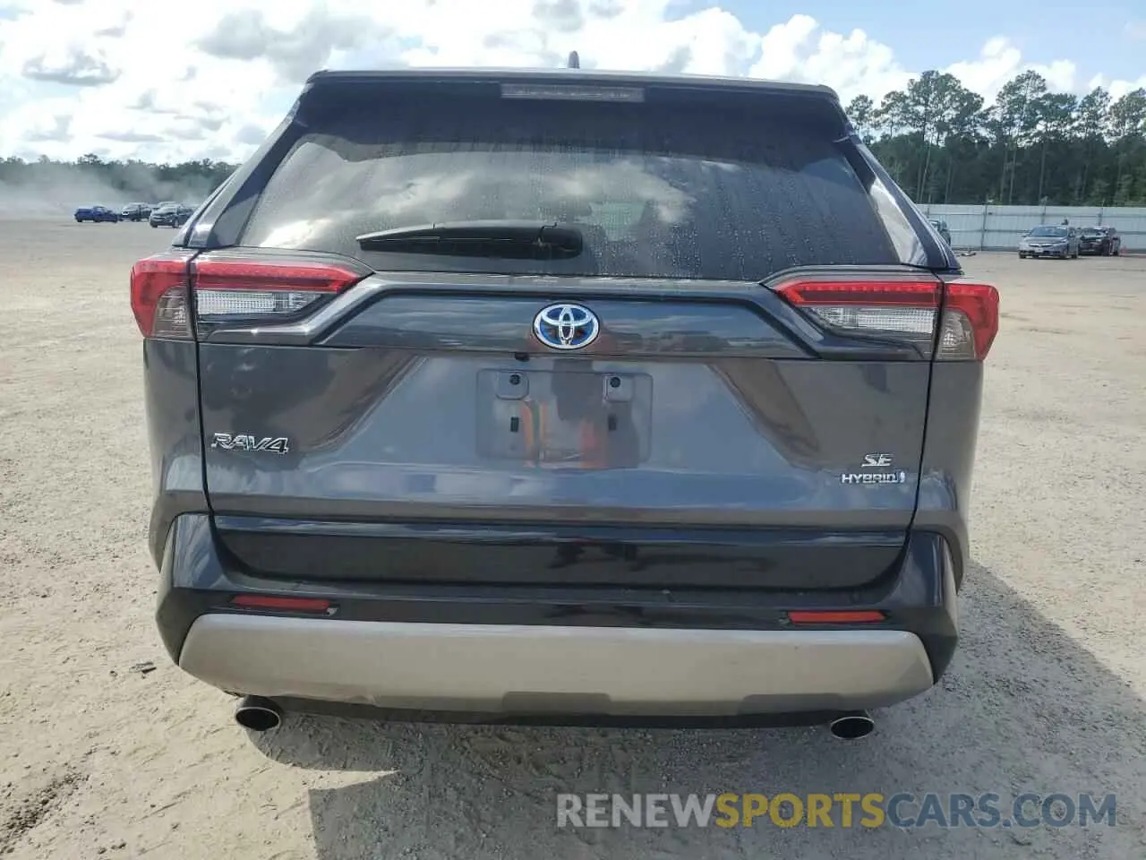 6 Photograph of a damaged car 4T3T6RFV6NU096108 TOYOTA RAV4 2022