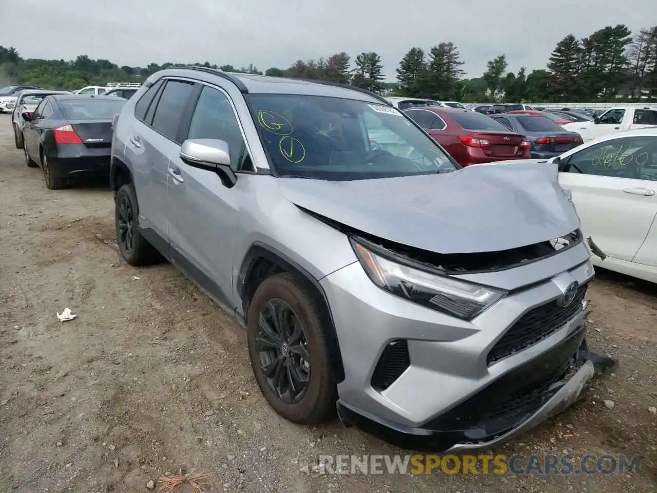 1 Photograph of a damaged car 4T3T6RFVXNU078405 TOYOTA RAV4 2022