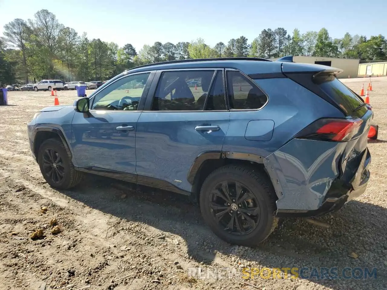 2 Photograph of a damaged car JTM16RFV0ND047684 TOYOTA RAV4 2022
