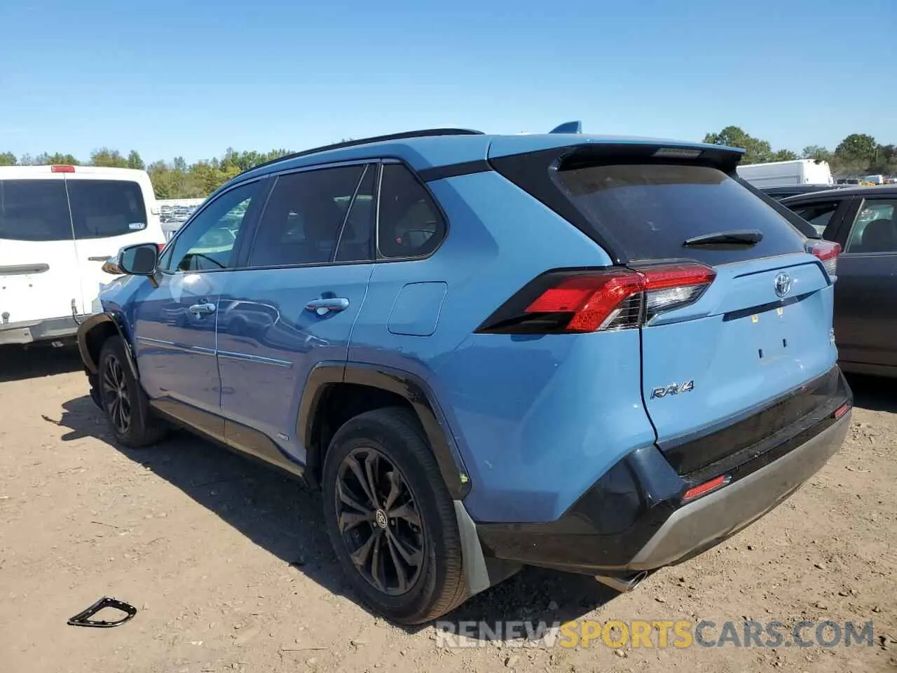 2 Photograph of a damaged car JTM16RFV2ND060386 TOYOTA RAV4 2022