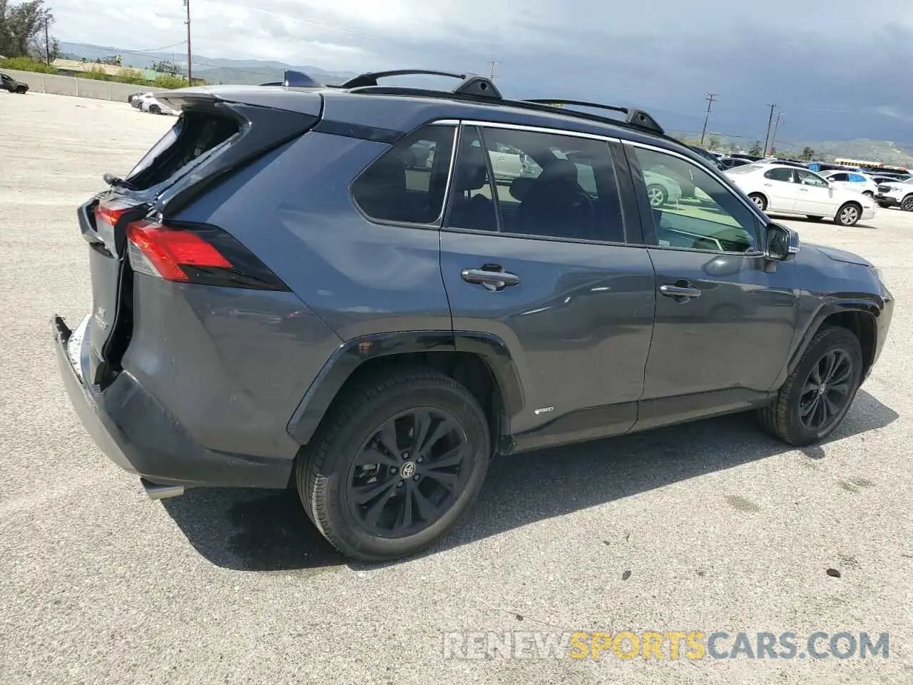 3 Photograph of a damaged car JTM16RFV5ND061452 TOYOTA RAV4 2022