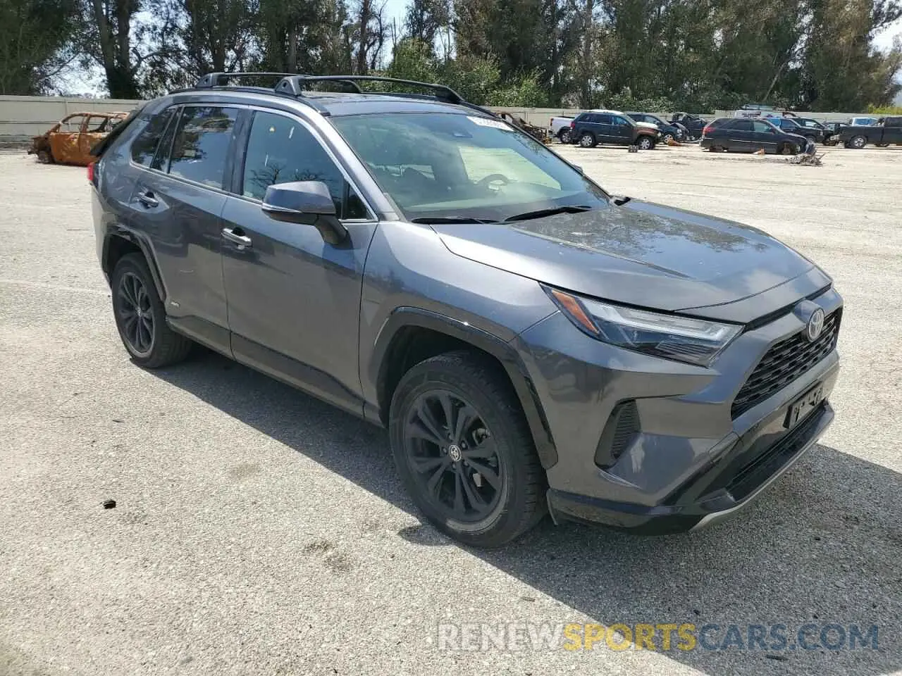 4 Photograph of a damaged car JTM16RFV5ND061452 TOYOTA RAV4 2022