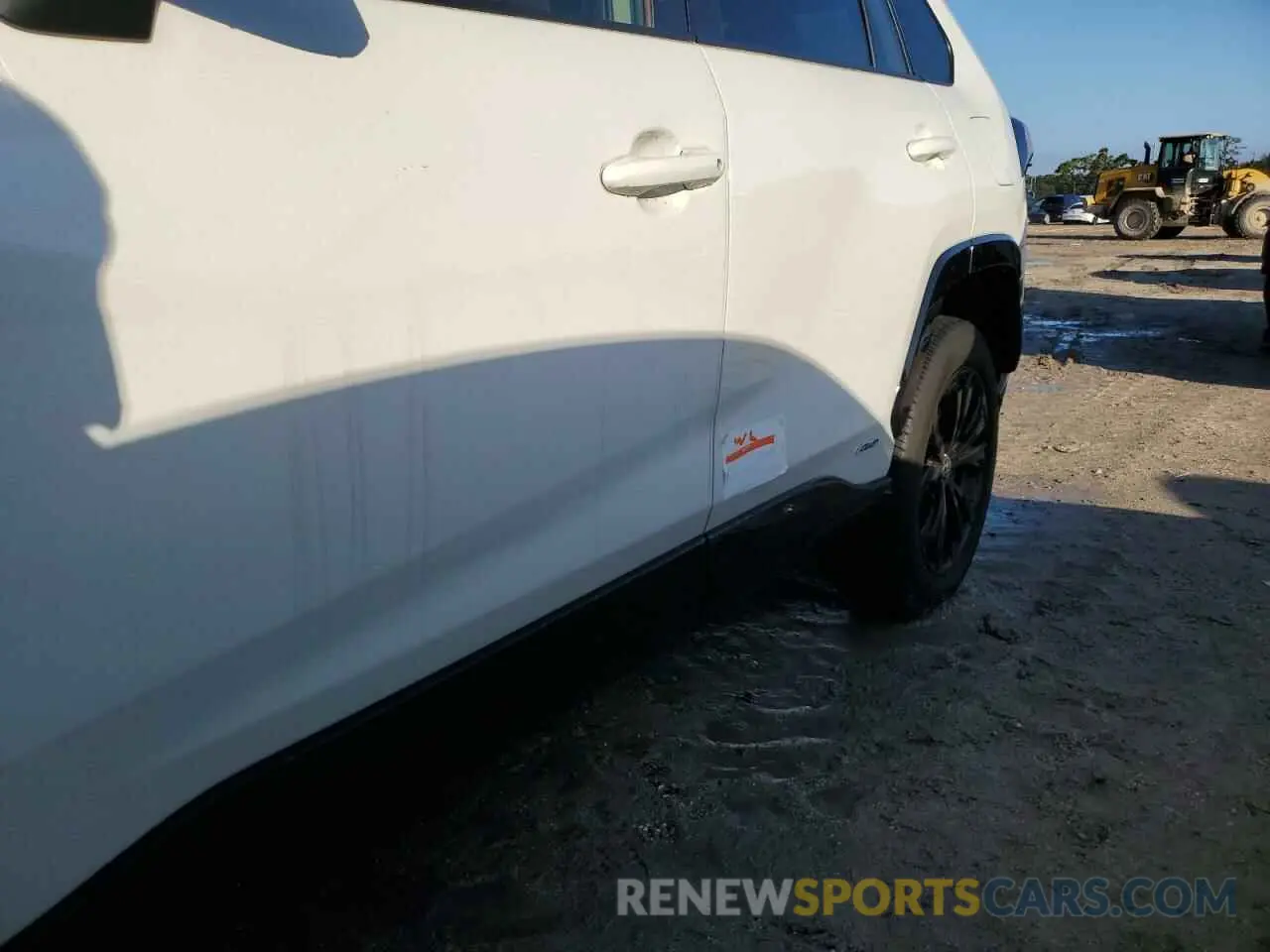 13 Photograph of a damaged car JTM16RFV8ND070100 TOYOTA RAV4 2022