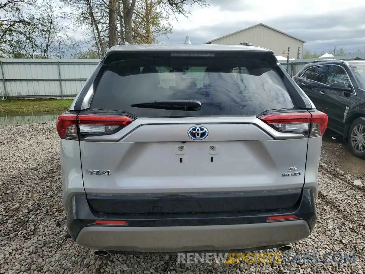 6 Photograph of a damaged car JTM16RFV8ND525897 TOYOTA RAV4 2022