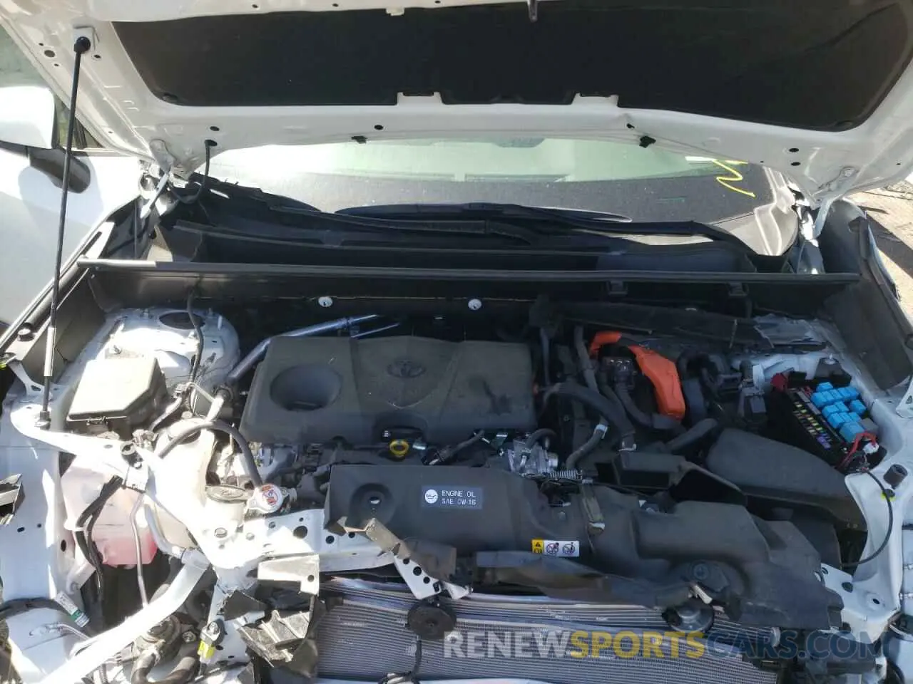 7 Photograph of a damaged car JTM16RFV8NJ015809 TOYOTA RAV4 2022
