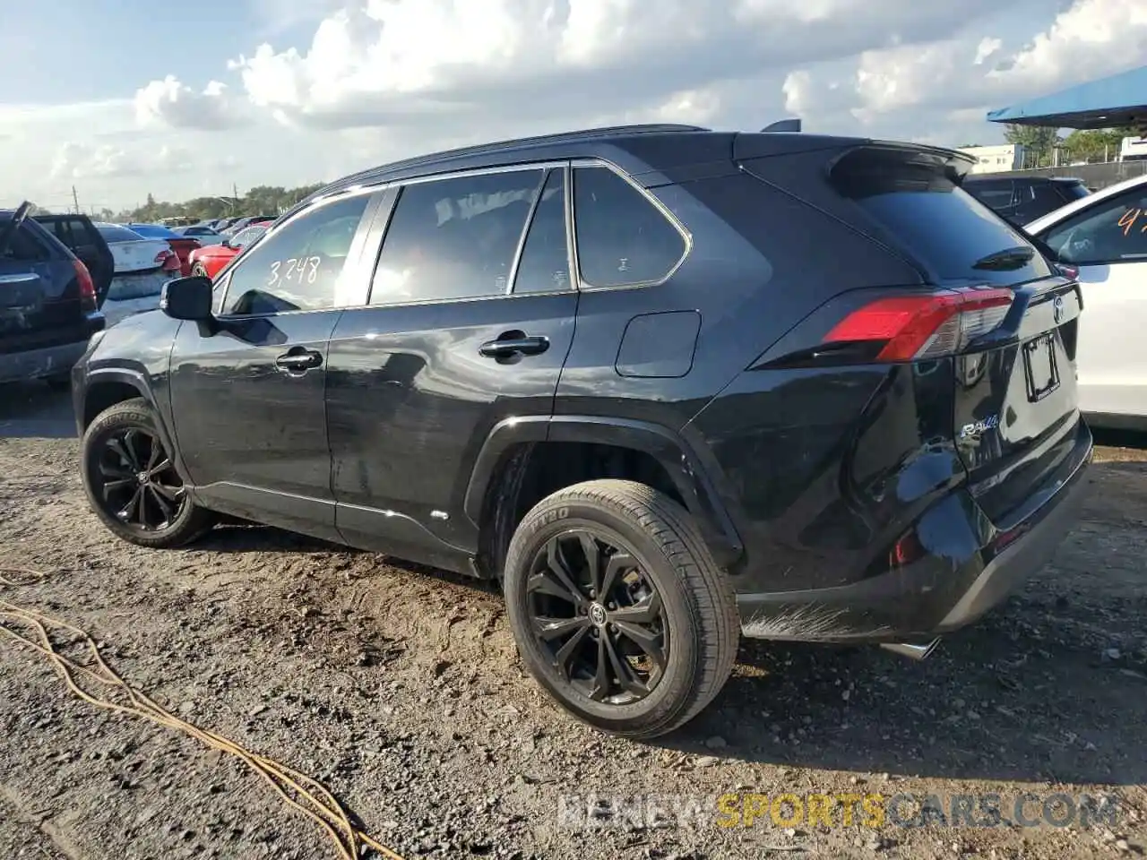 2 Photograph of a damaged car JTM16RFV9ND066878 TOYOTA RAV4 2022