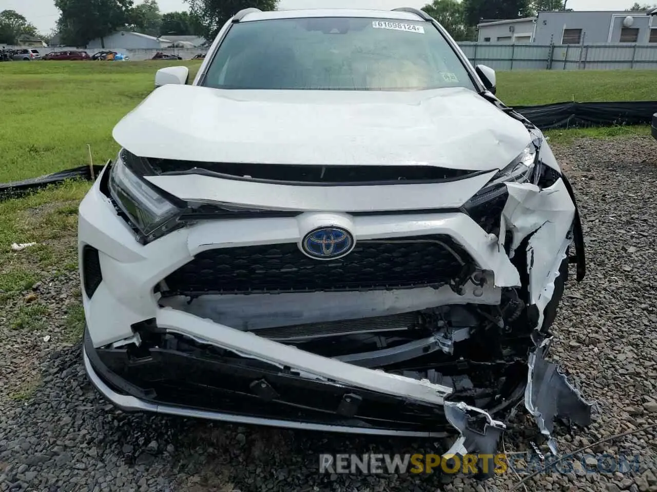 5 Photograph of a damaged car JTMAB3FV3ND105960 TOYOTA RAV4 2022