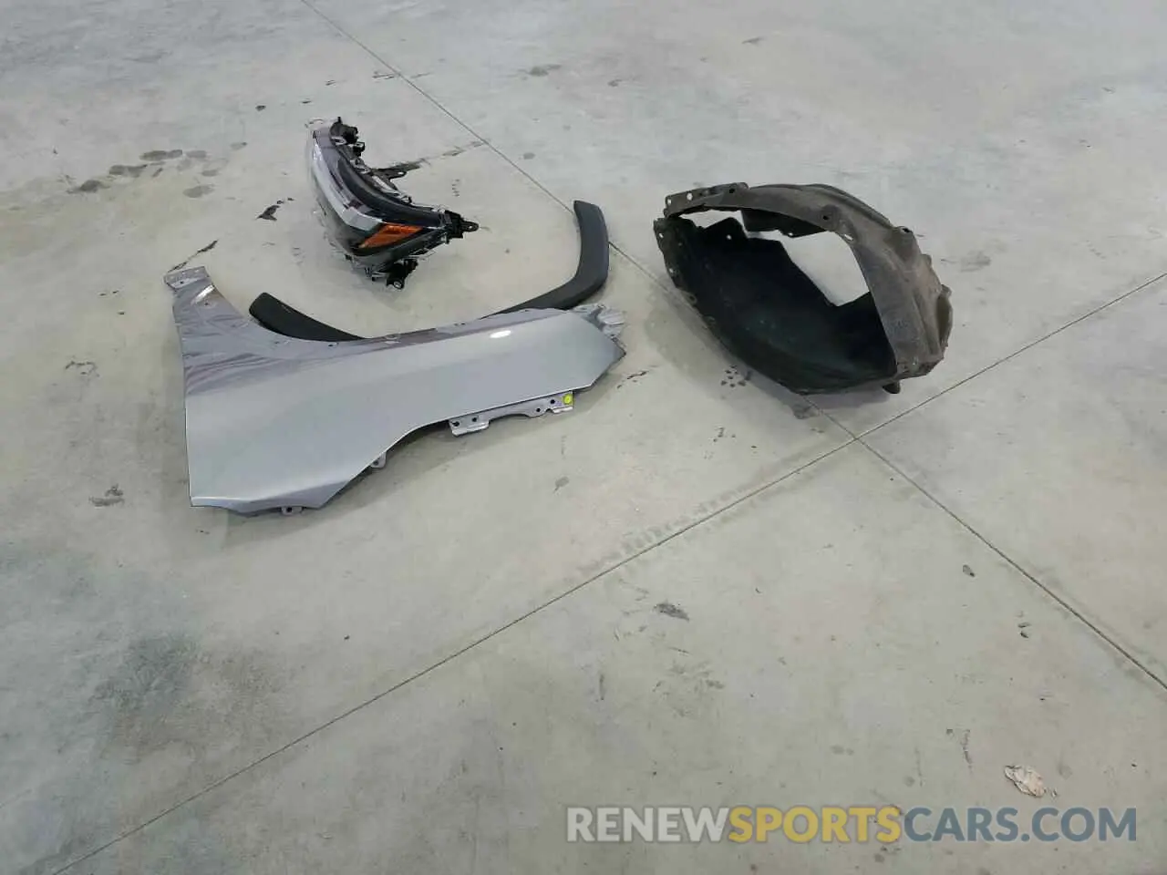 13 Photograph of a damaged car JTMB6RFV0ND052324 TOYOTA RAV4 2022