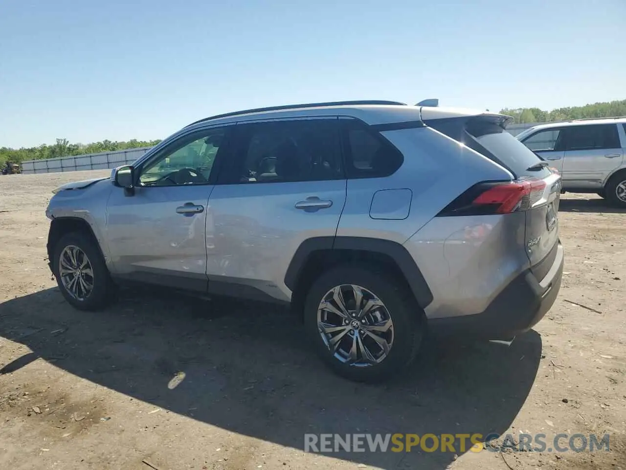 2 Photograph of a damaged car JTMB6RFV0ND520097 TOYOTA RAV4 2022
