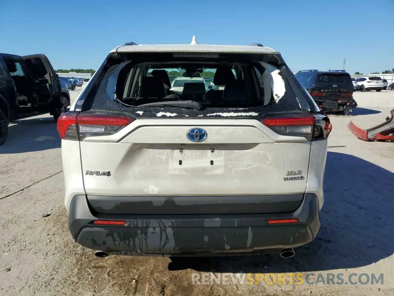 6 Photograph of a damaged car JTMB6RFV1ND533845 TOYOTA RAV4 2022