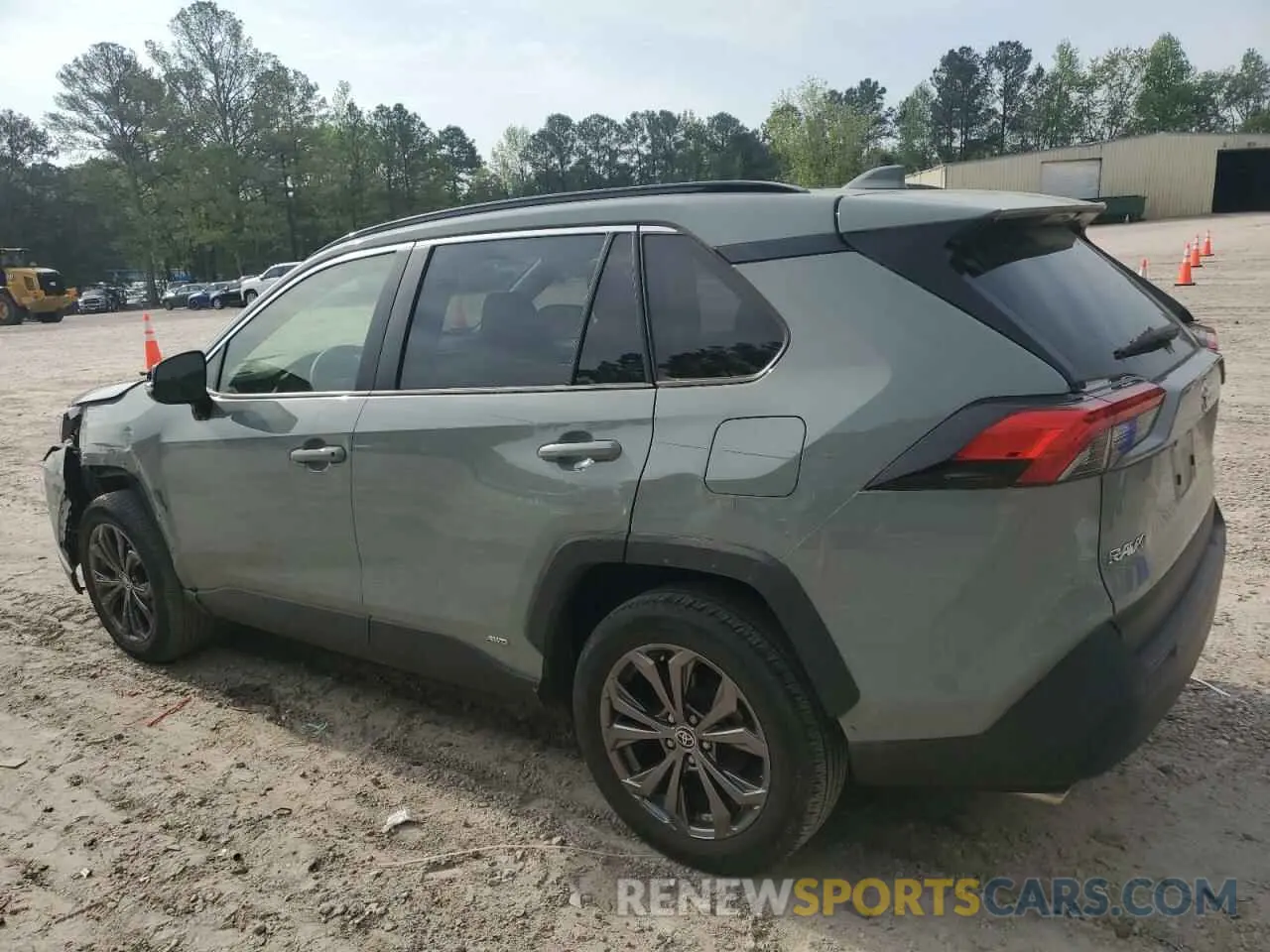 2 Photograph of a damaged car JTMB6RFV2ND064491 TOYOTA RAV4 2022