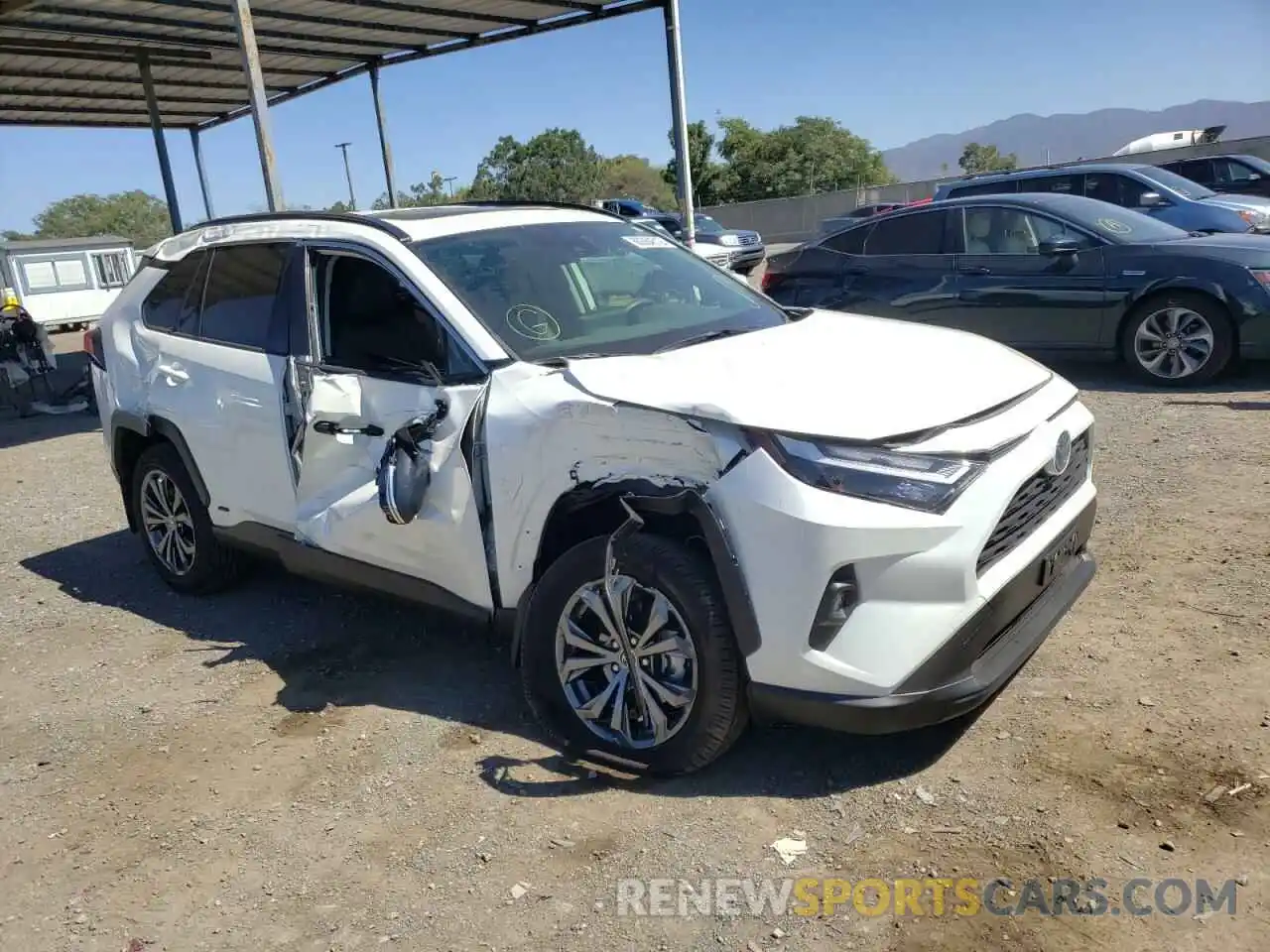 1 Photograph of a damaged car JTMB6RFV5ND523366 TOYOTA RAV4 2022