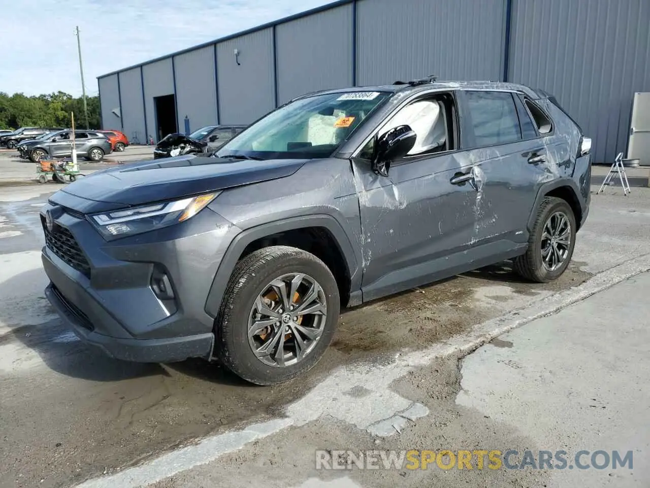 1 Photograph of a damaged car JTMB6RFV7ND064986 TOYOTA RAV4 2022