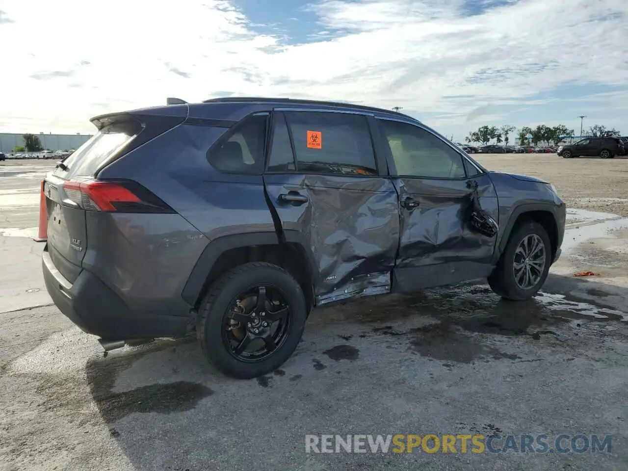 3 Photograph of a damaged car JTMB6RFV7ND064986 TOYOTA RAV4 2022