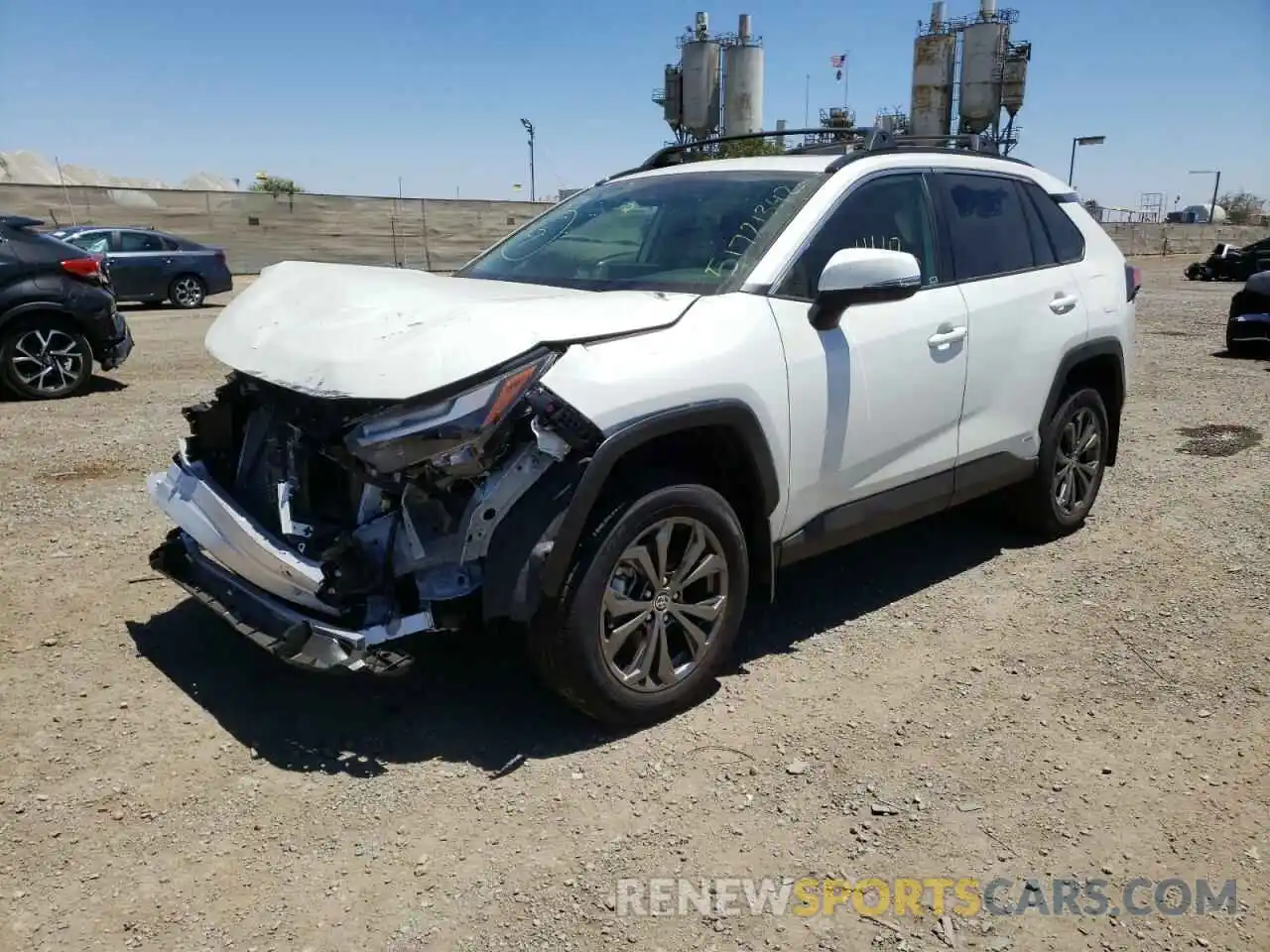 2 Photograph of a damaged car JTMB6RFV7NJ019788 TOYOTA RAV4 2022