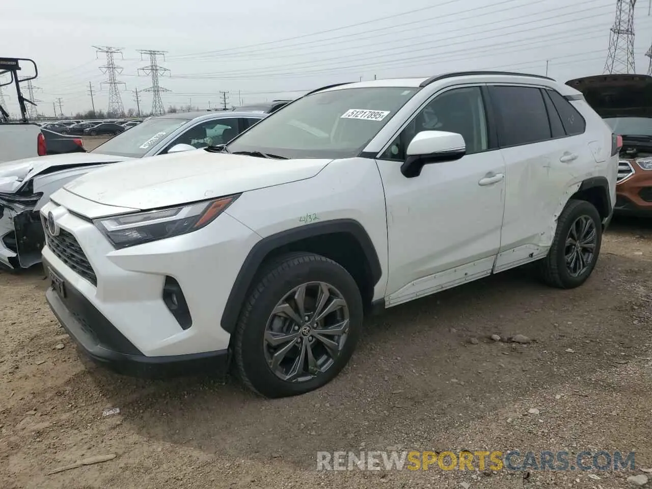 1 Photograph of a damaged car JTMB6RFV8NJ013708 TOYOTA RAV4 2022