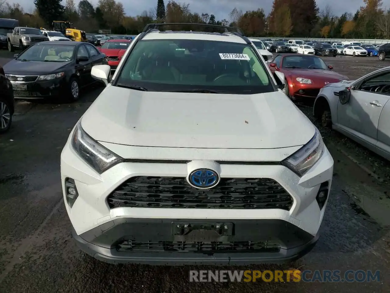5 Photograph of a damaged car JTMB6RFV9ND529574 TOYOTA RAV4 2022