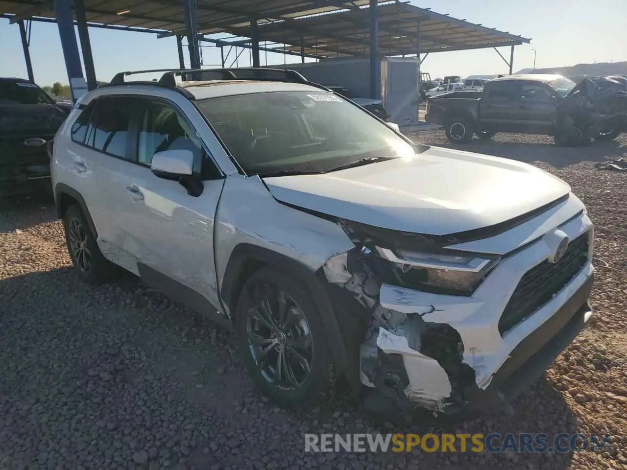 4 Photograph of a damaged car JTMB6RFV9ND533799 TOYOTA RAV4 2022