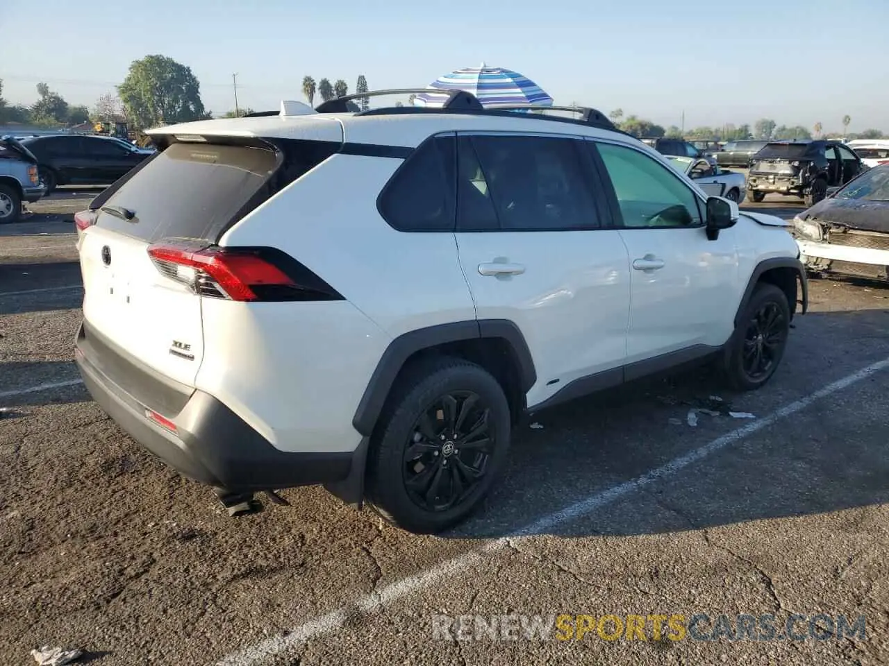 3 Photograph of a damaged car JTMB6RFVXND525016 TOYOTA RAV4 2022