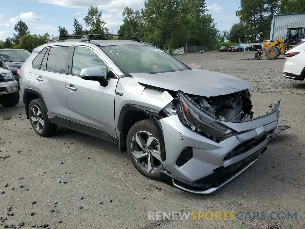 4 Photograph of a damaged car JTMCB3FV5ND098762 TOYOTA RAV4 2022