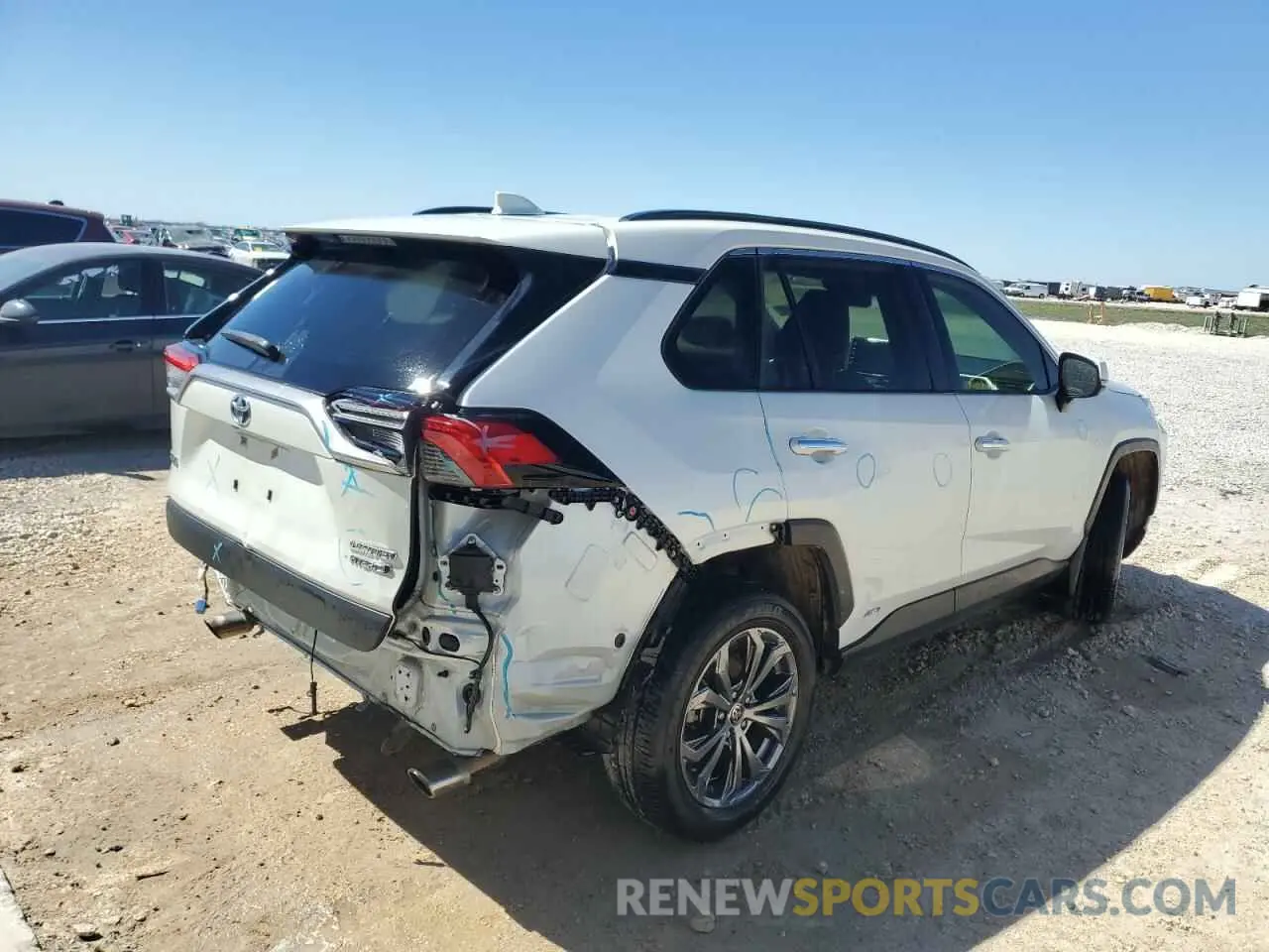 3 Photograph of a damaged car JTMD6RFV2ND055492 TOYOTA RAV4 2022