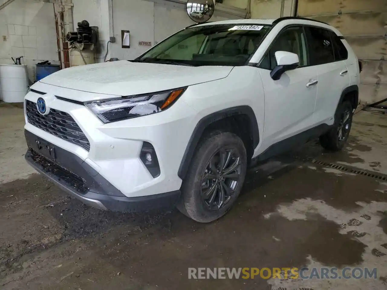 1 Photograph of a damaged car JTMD6RFV8ND527274 TOYOTA RAV4 2022