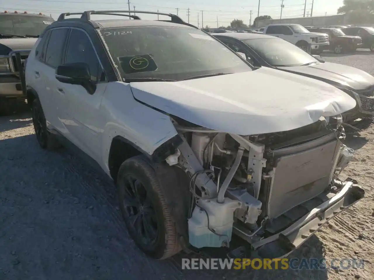 1 Photograph of a damaged car JTME6RFV2NJ018884 TOYOTA RAV4 2022