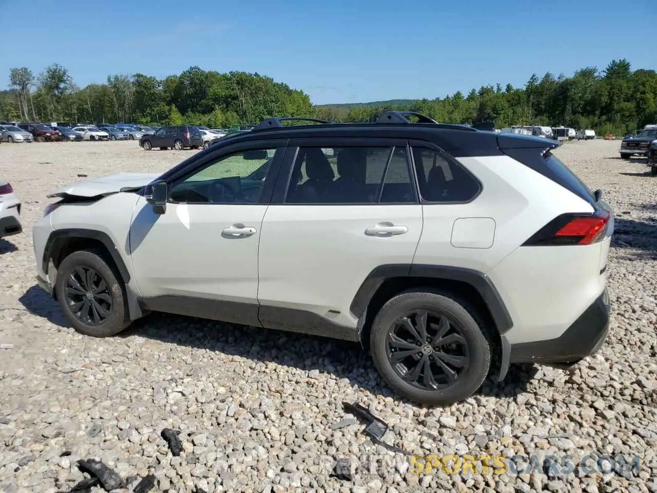 2 Photograph of a damaged car JTME6RFV6ND529626 TOYOTA RAV4 2022