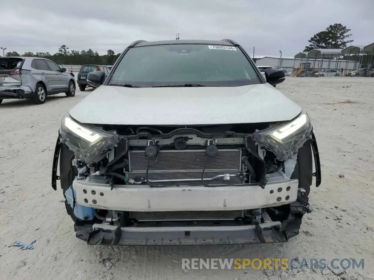 5 Photograph of a damaged car JTMEB3FV0ND082266 TOYOTA RAV4 2022