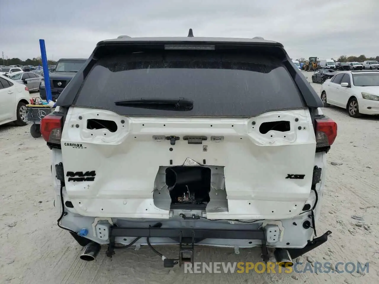 6 Photograph of a damaged car JTMEB3FV0ND082266 TOYOTA RAV4 2022