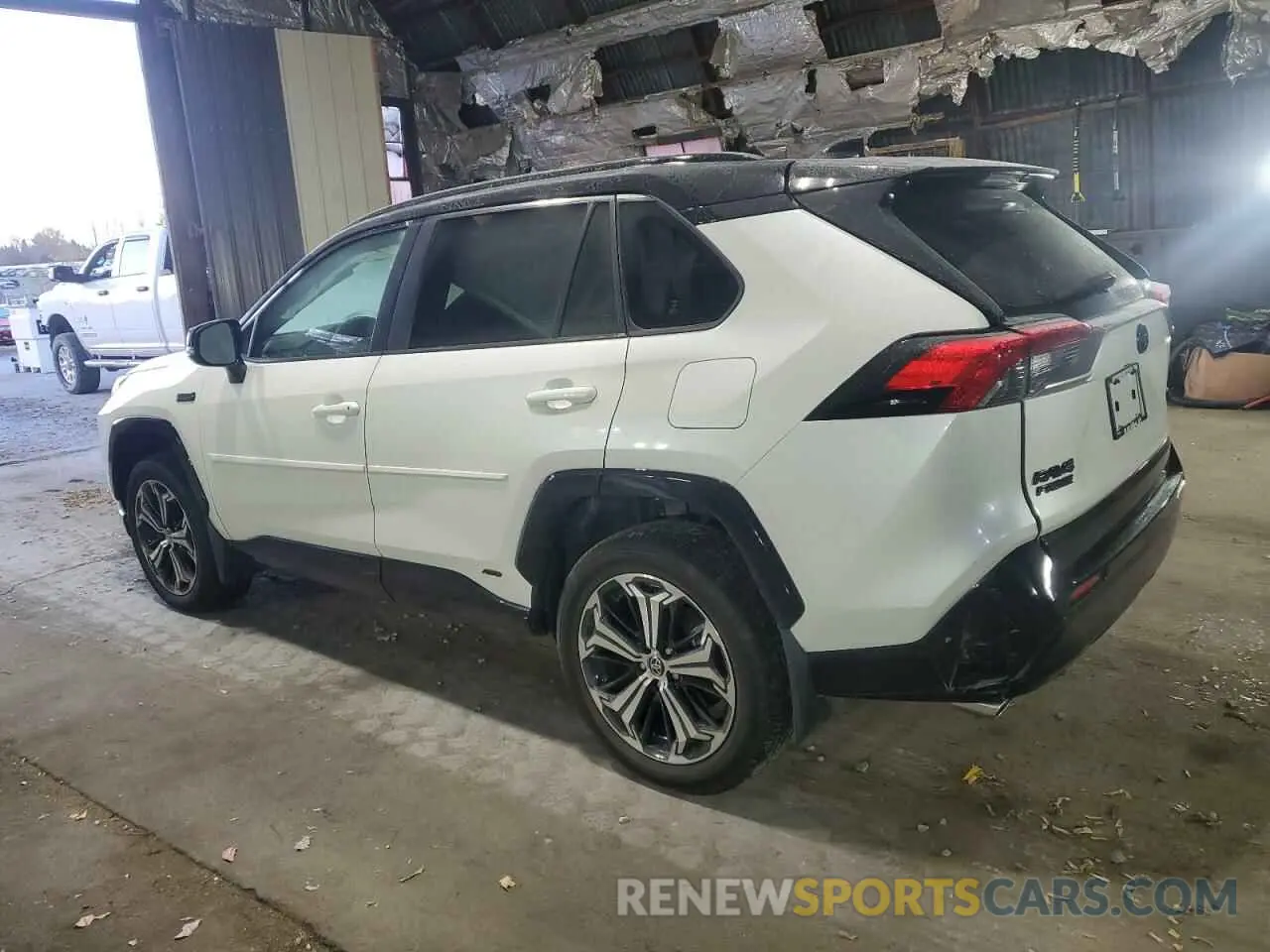 2 Photograph of a damaged car JTMEB3FV0ND089833 TOYOTA RAV4 2022