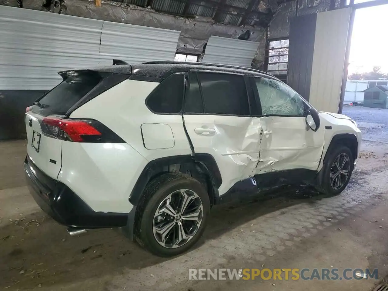 3 Photograph of a damaged car JTMEB3FV0ND089833 TOYOTA RAV4 2022