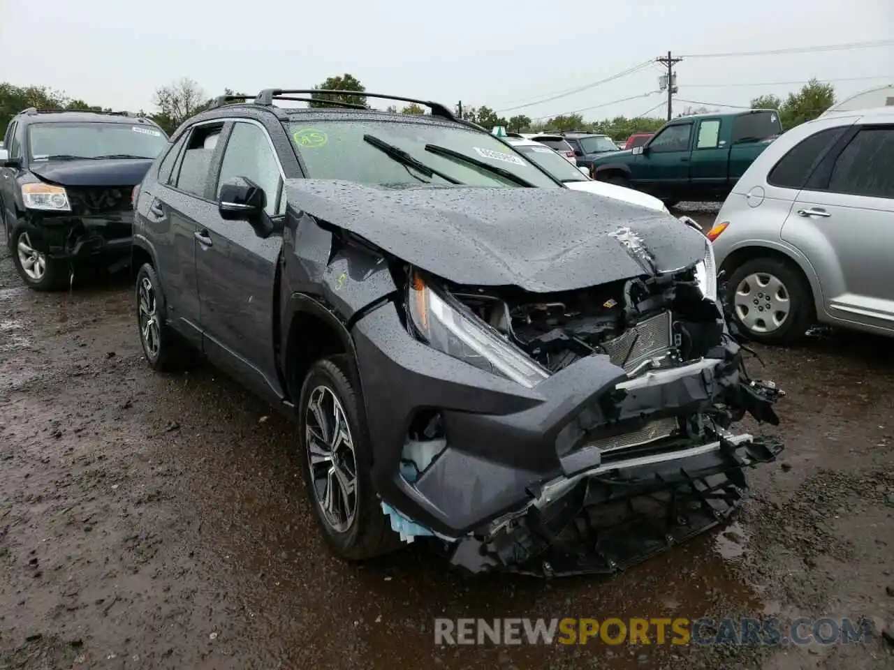 1 Photograph of a damaged car JTMEB3FV1ND076329 TOYOTA RAV4 2022