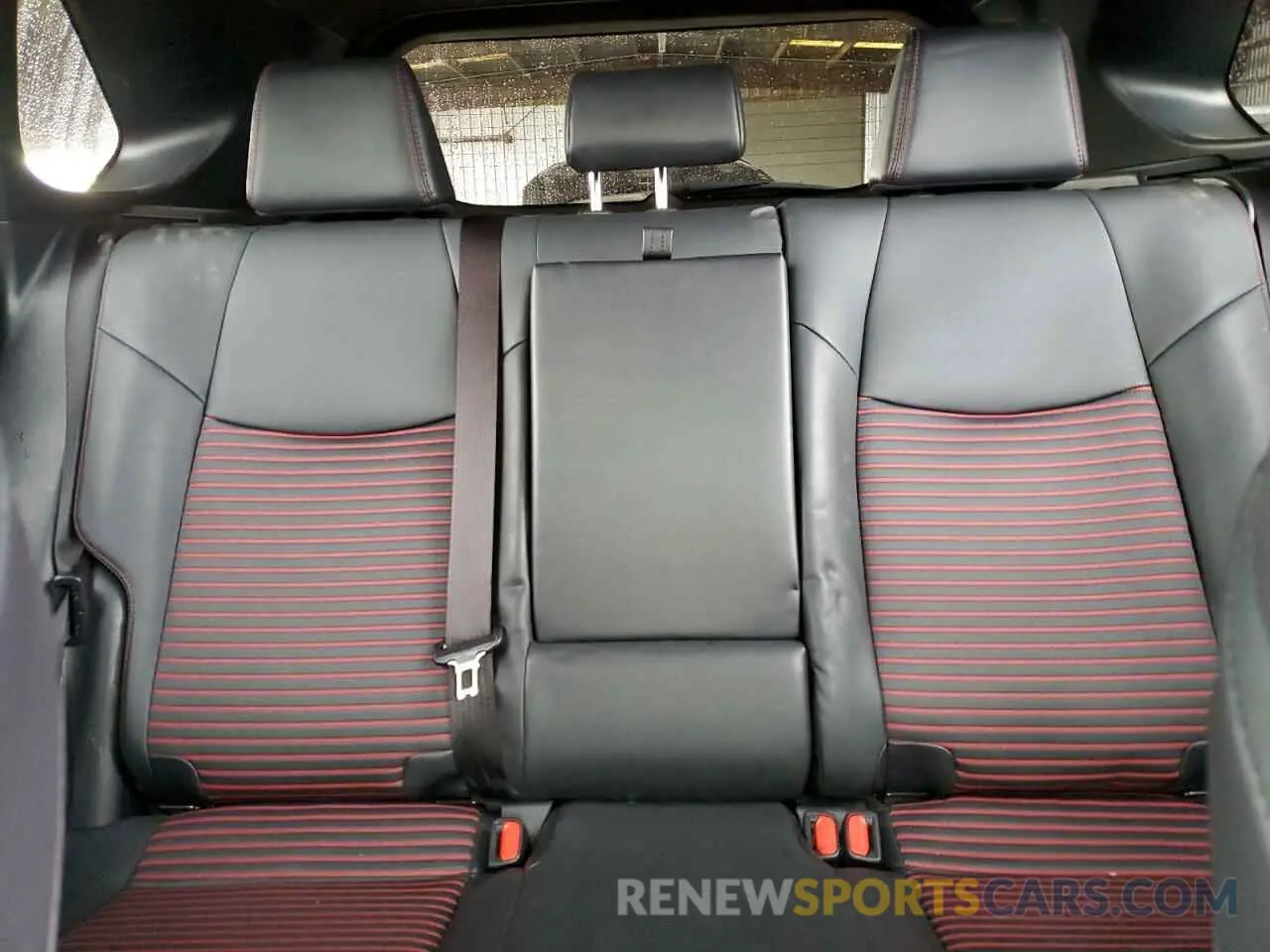 10 Photograph of a damaged car JTMEB3FV2ND106552 TOYOTA RAV4 2022