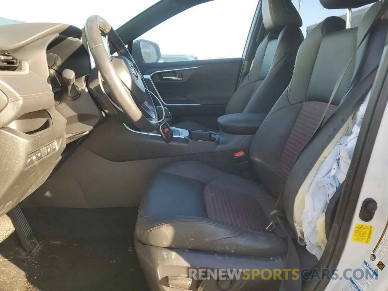 7 Photograph of a damaged car JTMEB3FV5ND098219 TOYOTA RAV4 2022